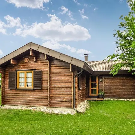 بيت للعطل Donau 89 *